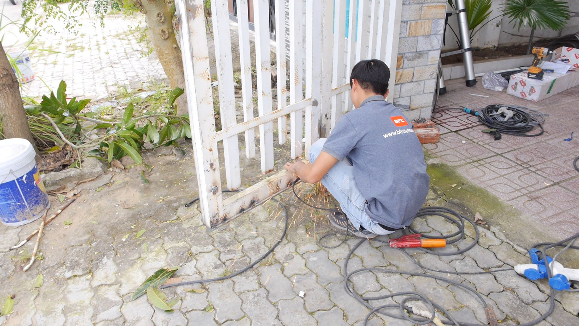 hàn 2 cánh thành 1 cánh