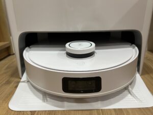 bàn giao robot hút bụi T10 turbo