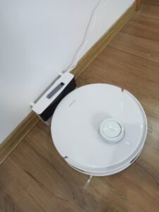 bàn giao robot hút bụi