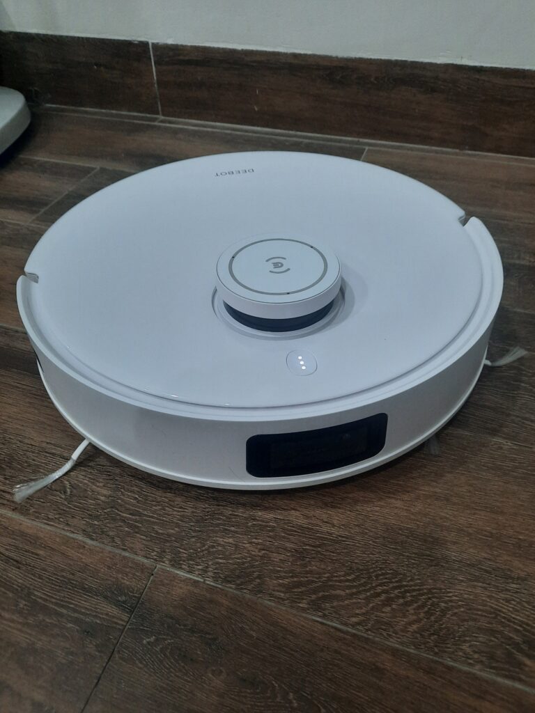 bàn giao robot hút bụi ecovacs t10