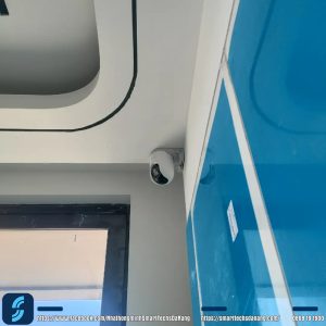 camera EZVIZ H8C 4MP lắp đặt tại nhà khách
