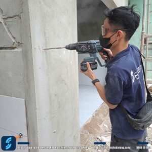 Thi công lắp đặt hệ thống kiểm soát ra vào