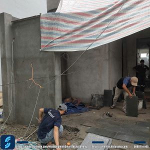 Thi công phần thô cổng tự động