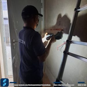 thi công hệ thống kiểm soát ra vào