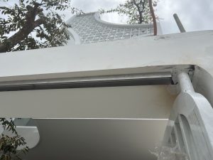 Ray trên cổng tự động